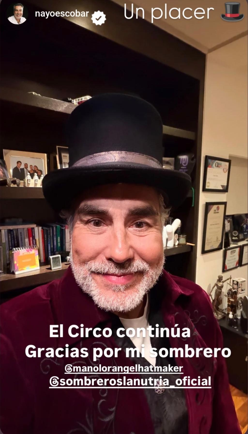 Personalidad pública con sombrero de copa La Nutria